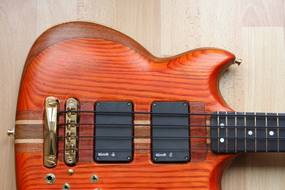 3rd build 6 string neck through single cut bass Page 4 In