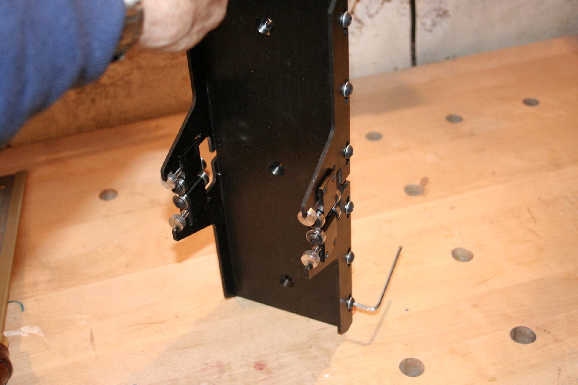 Setting Up and Using the G&W Fret Miter Box Tools and Tips