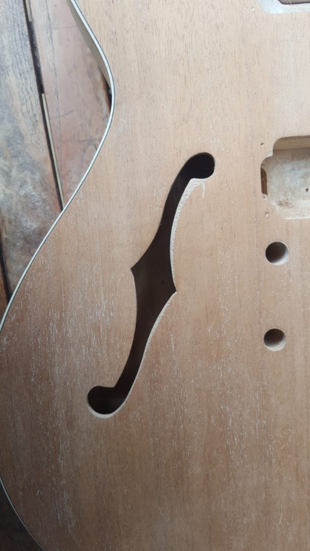 Axl semihollow body refinish In Progress and Finished Work